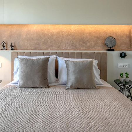 קיסאמוס Villenia Luxury Apartments מראה חיצוני תמונה